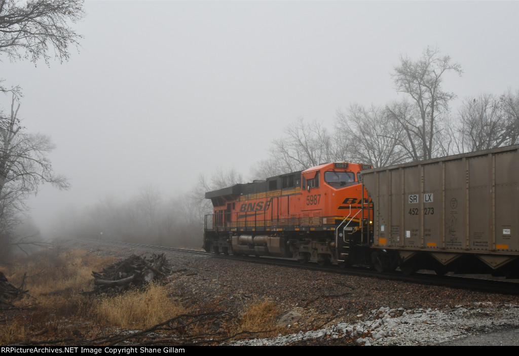 BNSF 5987 Roster shot.